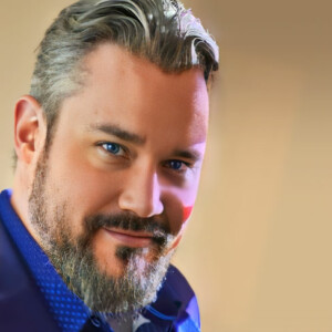 Josh Gosset headshot