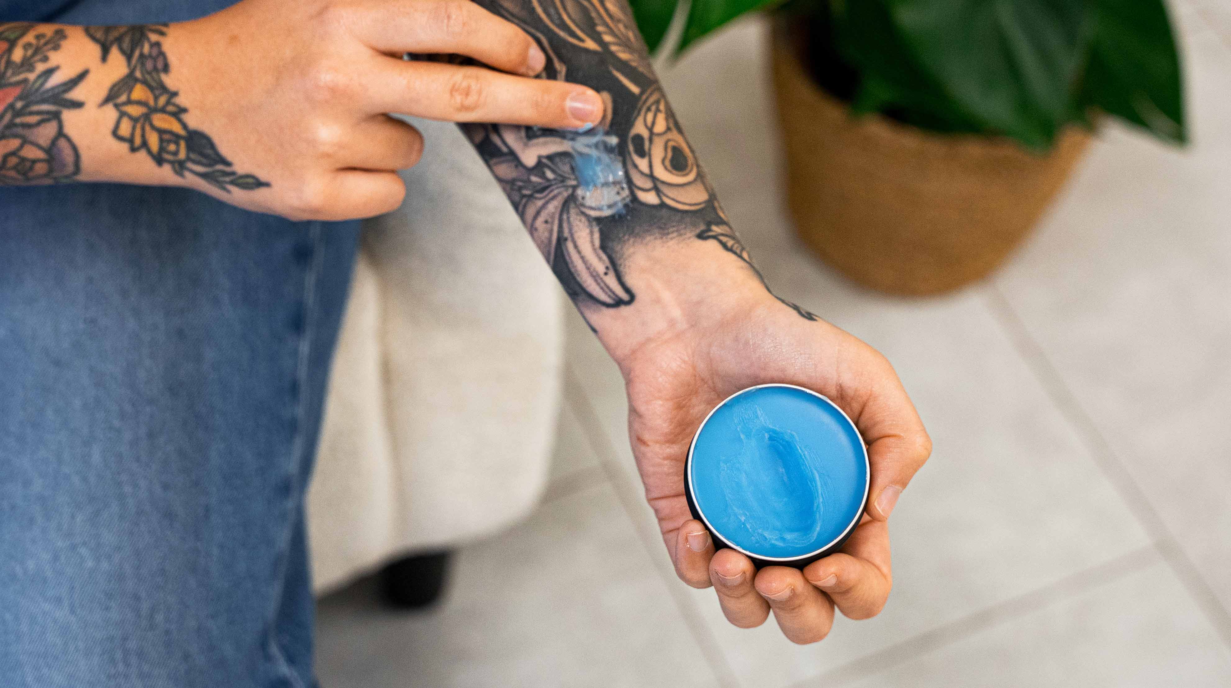 Tattoo Butter in Pink Bubblegum