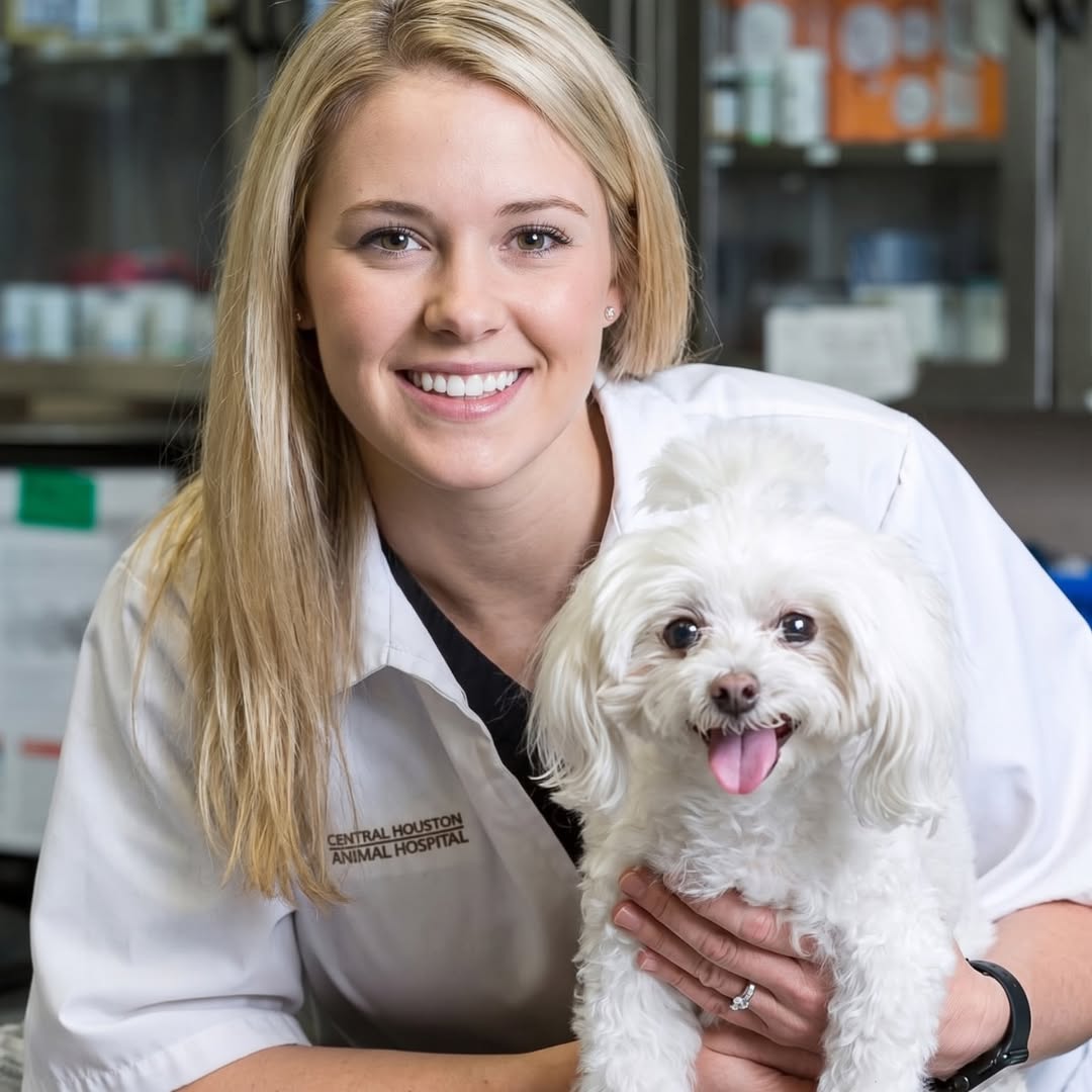 Dr. Elizabeth Blackwell, DVM
