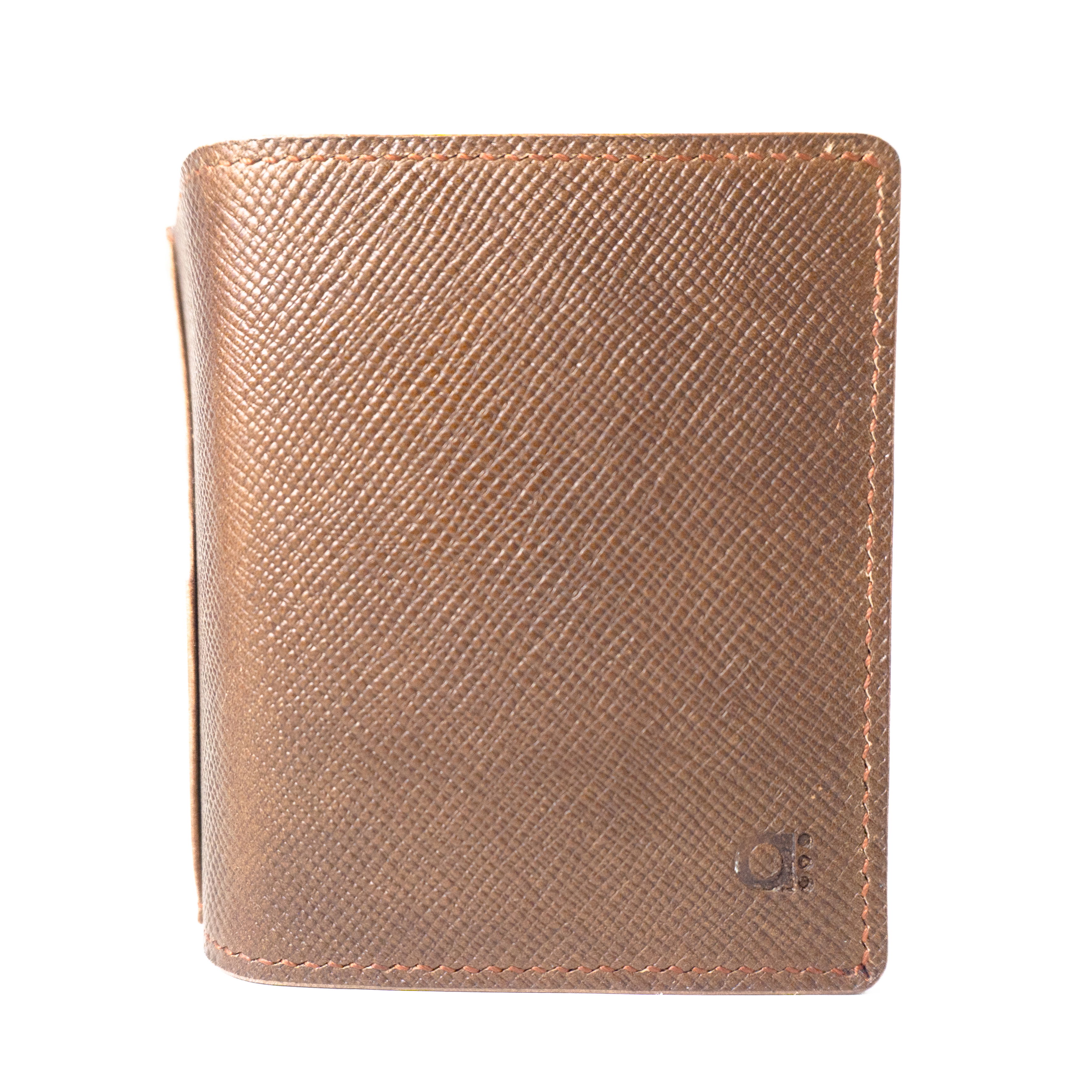 the fold front view