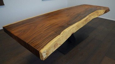 The finished tabletop with a cured hard wax oil finish