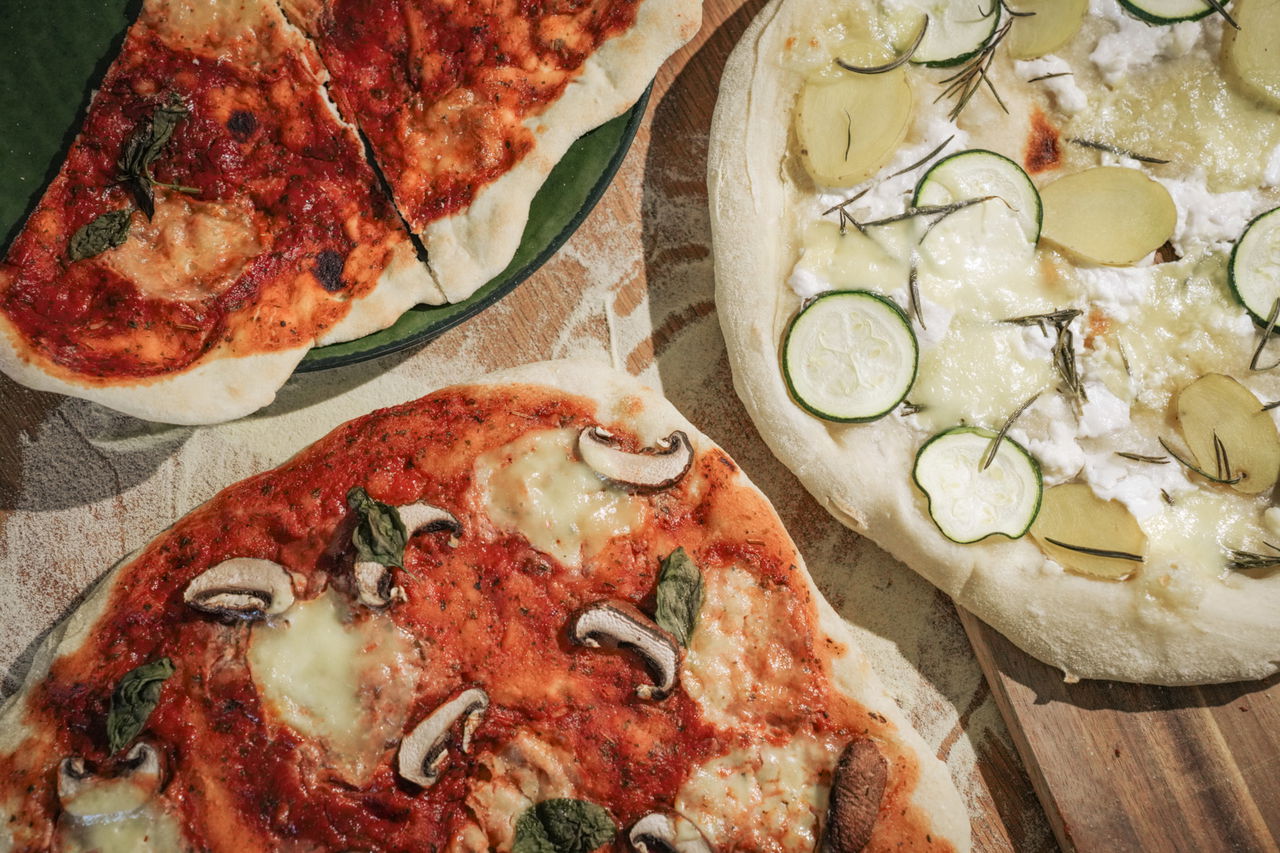 Selbstgemachte Tiefkühlpizza