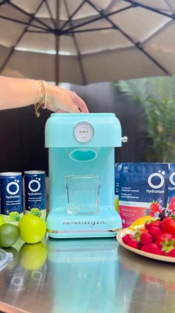 Ö Hydration cans and powders on a counter