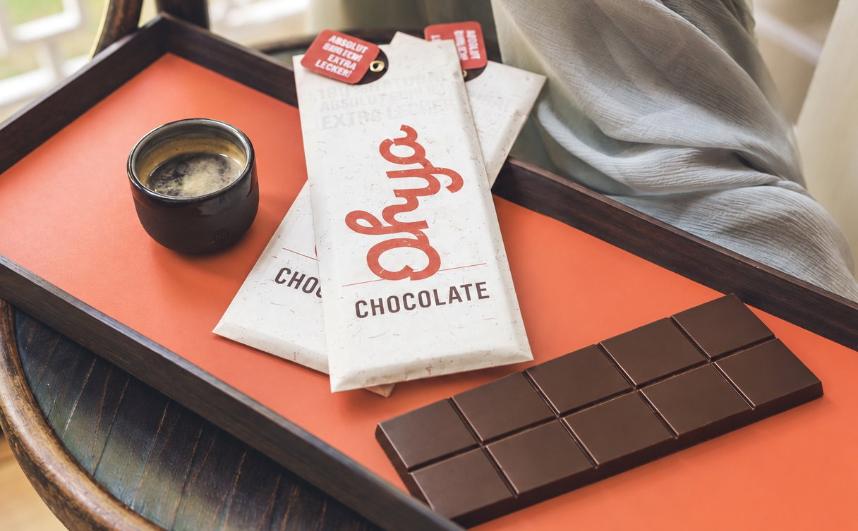 CHOCQLATE 60 % Schokolade – sanfte, süßere Rezeptur in editorieller Aufnahme